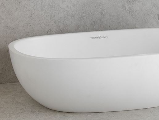 Victoria+Albert angled bathtub display | bathroom showroom near you | Weinstein Showroom in Collegeville